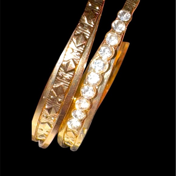 Stunning Gold-Tone Crystal Hoop Earrings - Elegant & Eye-Catching - Picture 3 of 14